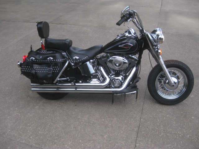 2011 Harley Davidson  FLSTC Heritage Softail Classic 